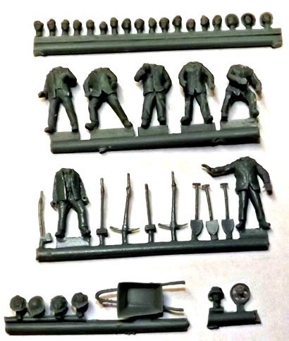 British Pioneer Troops with Tools & Barrow (Optional Heads)