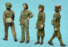 British: Auxiliary Territorial Service (4 Figures of the women's branch of the British Army) 