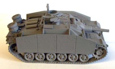 StuH Ausf. G 10.5cm L/28 (Final Prod) with Schurzen