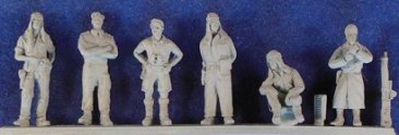 British: LRDG Figure Set 2: Six figures in confrence