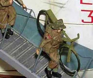 British Assault Infantry (1944) Set #2 -  With Bicycles, Full Webbing & Weapons (4 Figures)